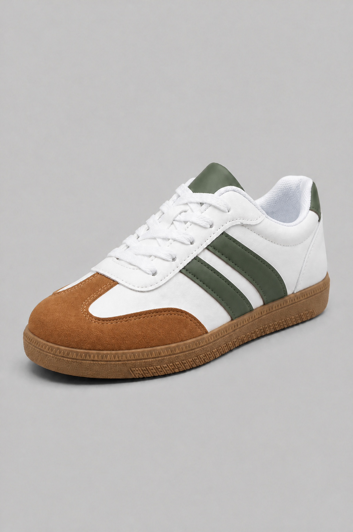 Retro Low Top Trainers with Side Stripes Noor Laurent