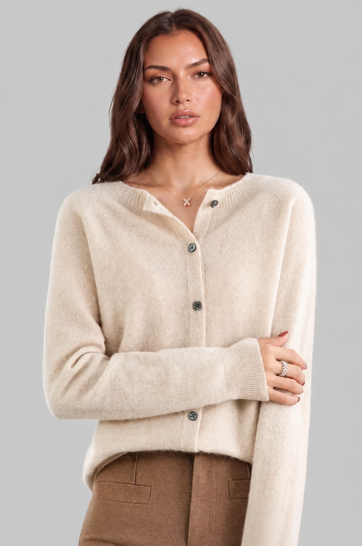 Wool Crew Neck Cardigan Audrey Calvero