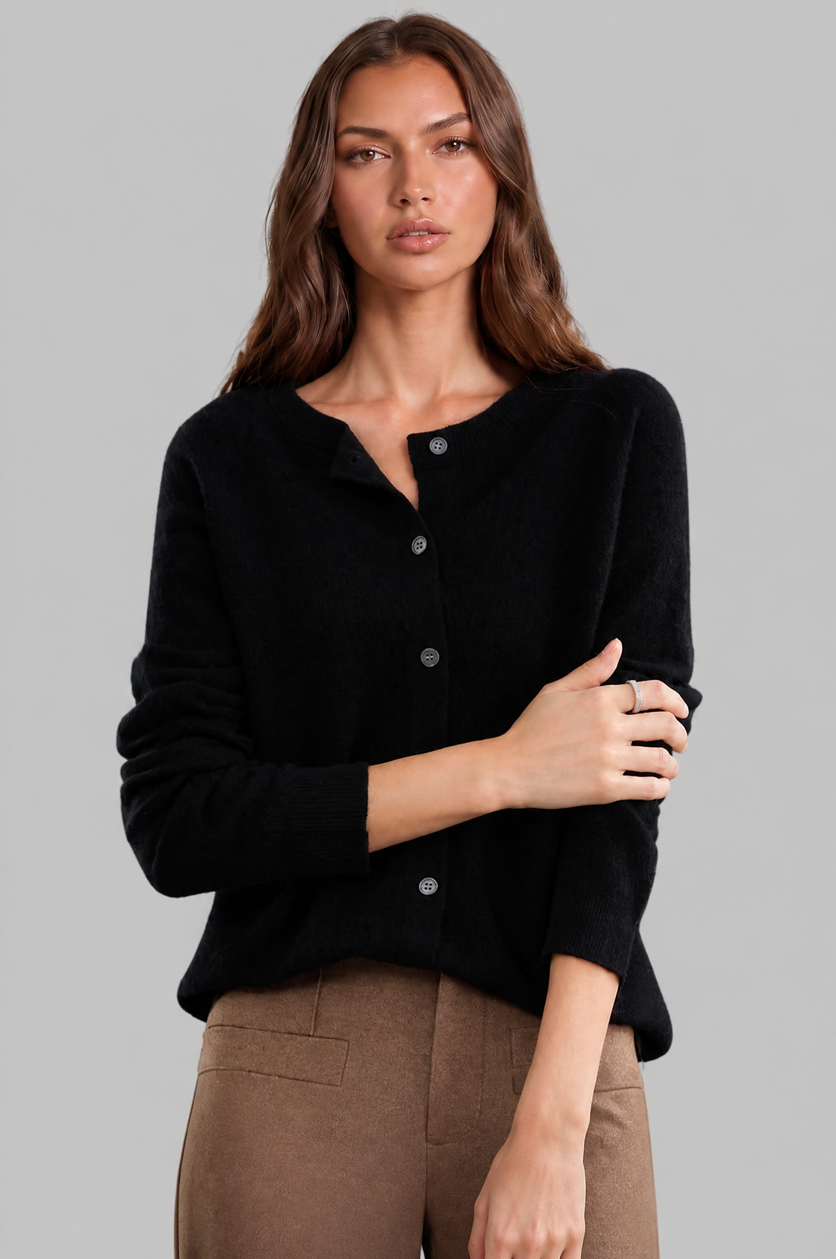 Wool Crew Neck Cardigan Audrey Calvero
