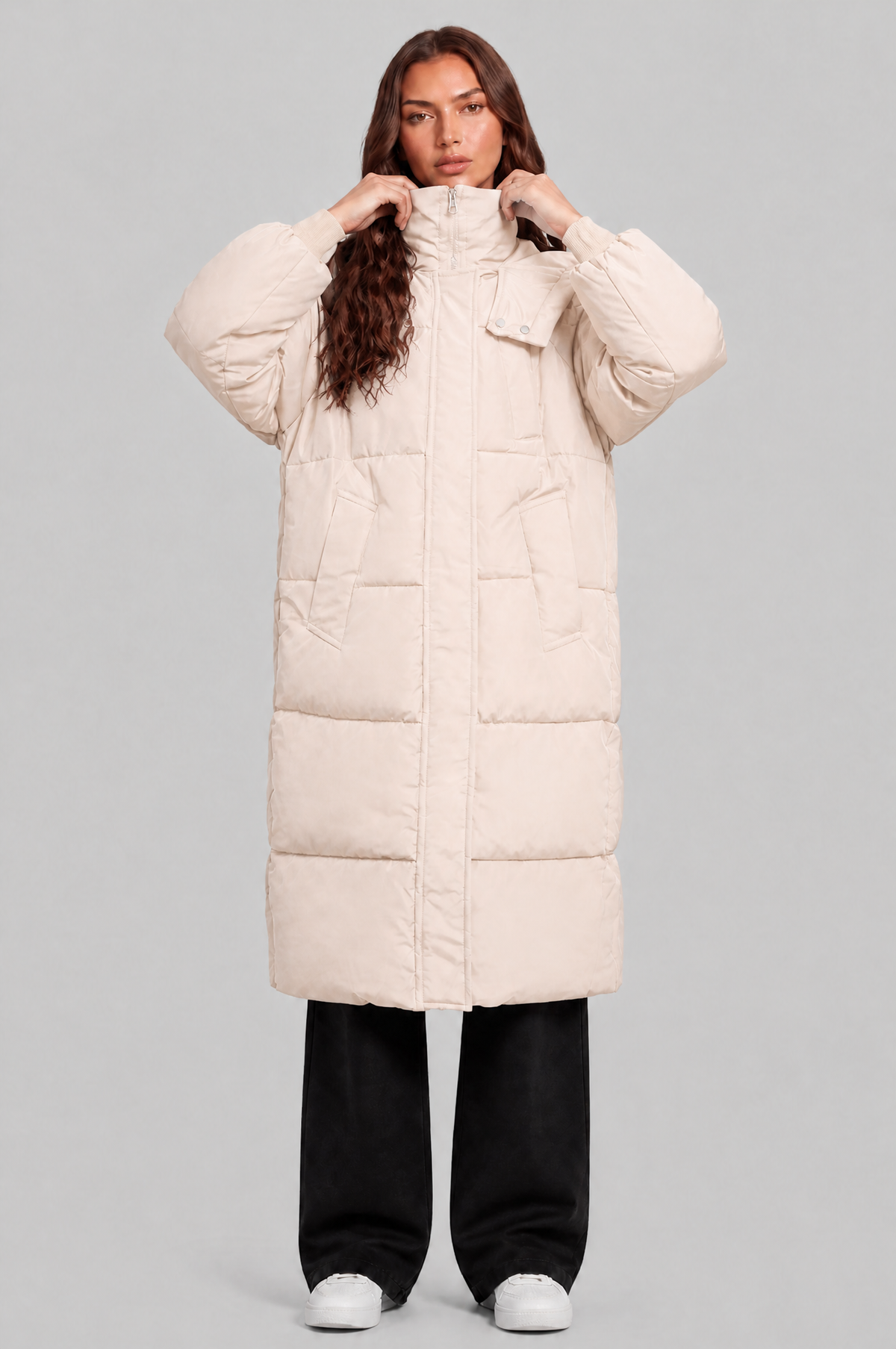 Long Hooded Puffer Coat with Pockets Audrey Calvero